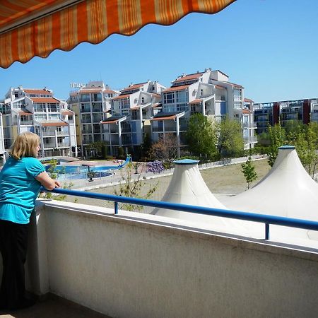 סאני ביץ' Apartment In Elit 3 Apartcomplex מראה חיצוני תמונה